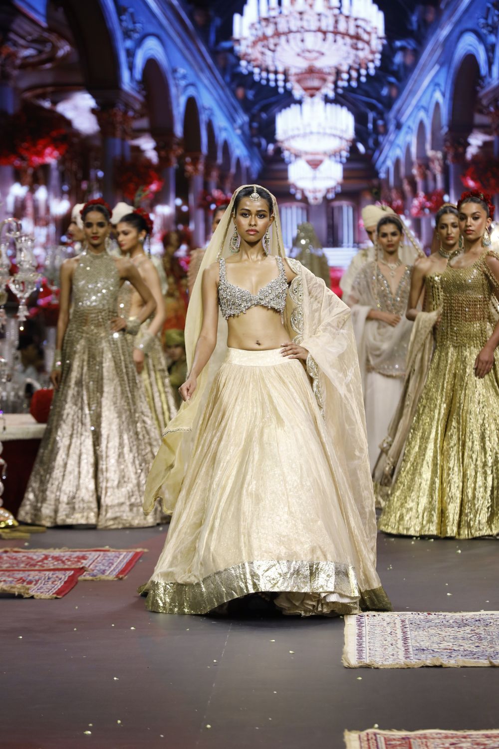 Noor-e-Zar Lehenga Set