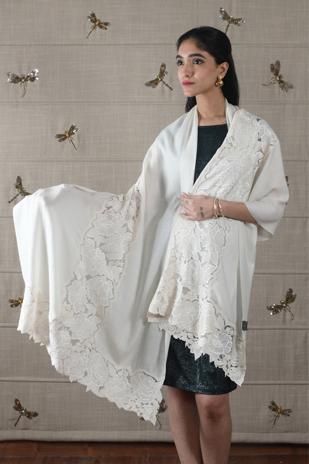The Timeless Symphony | Embroidered Fine Wool Silk Stole