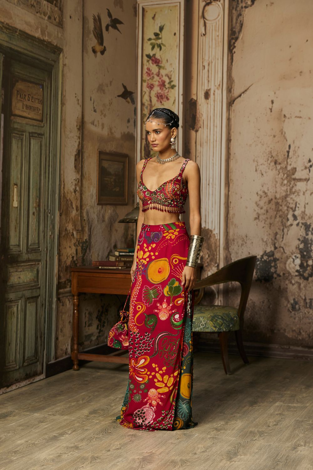 DEEP RED PRINTED AND HIGHLIGHTED SKIRT SET