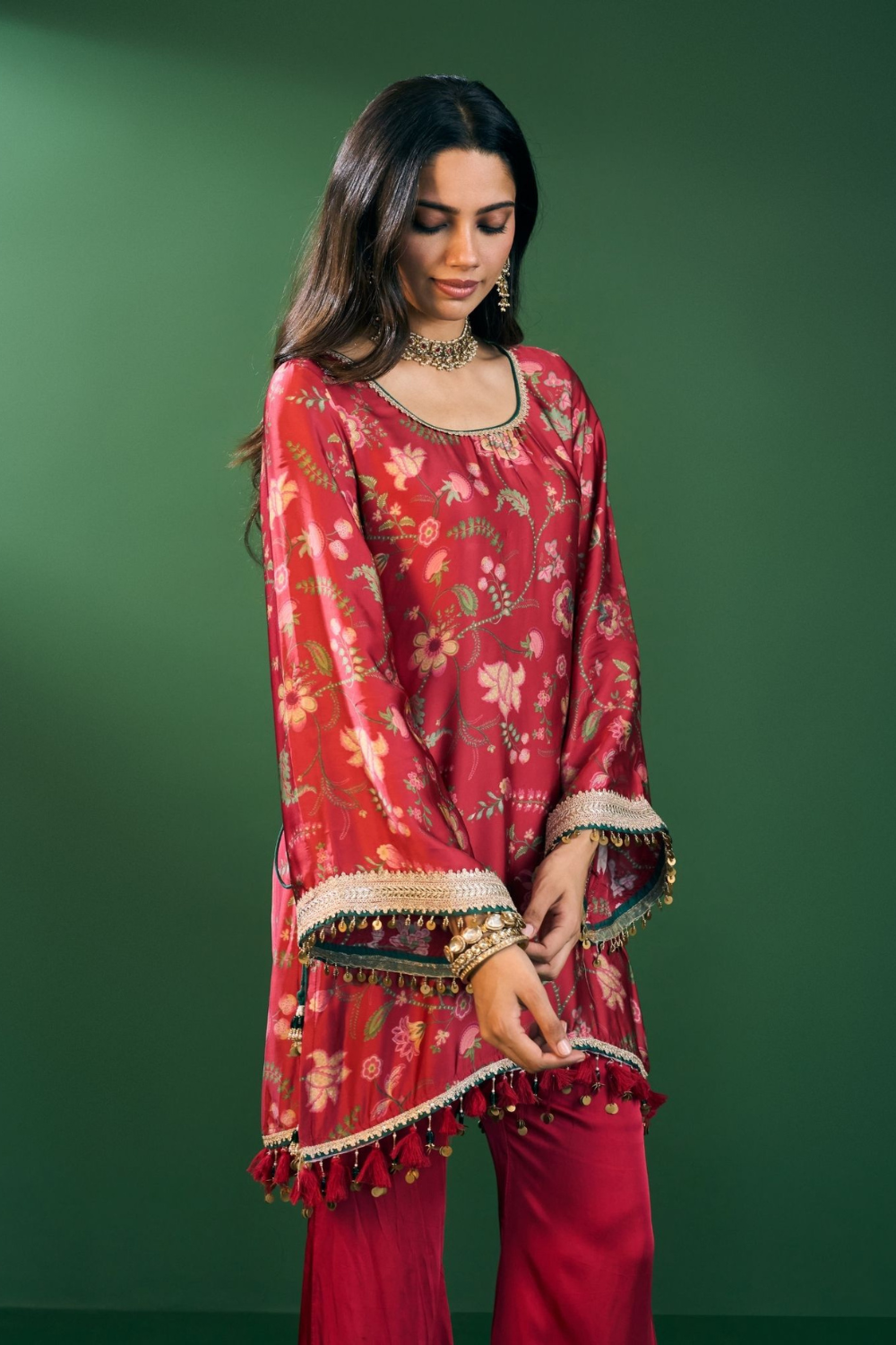 Arvi Cupro Satin Red Kurta Set