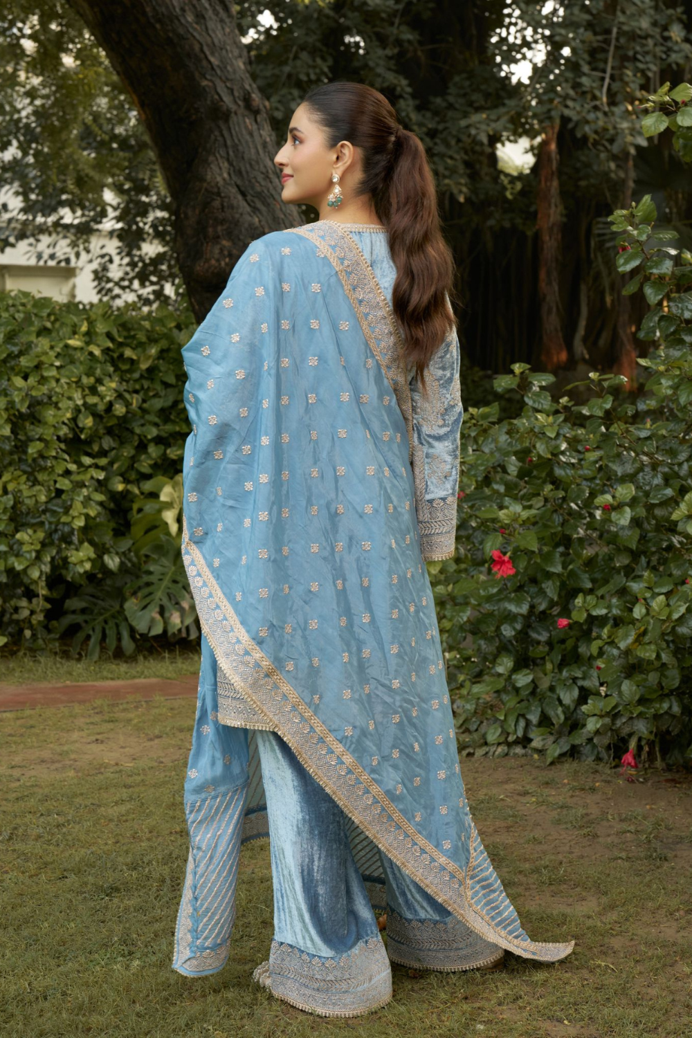 Velvet Sargam Steel Blue Kurta Set With Viscose Glass Organza Steel Blue Sargam Dupatta