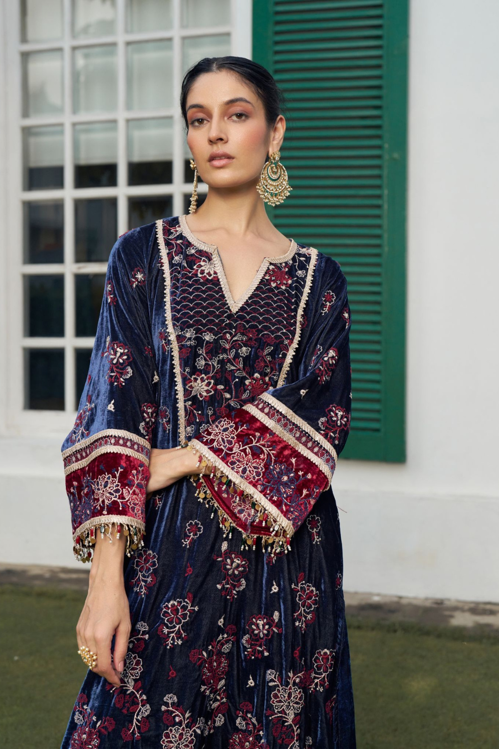Velvet Dhun Navy Kurta Set With Viscose Glass Organza Wine Dhun Dupatta