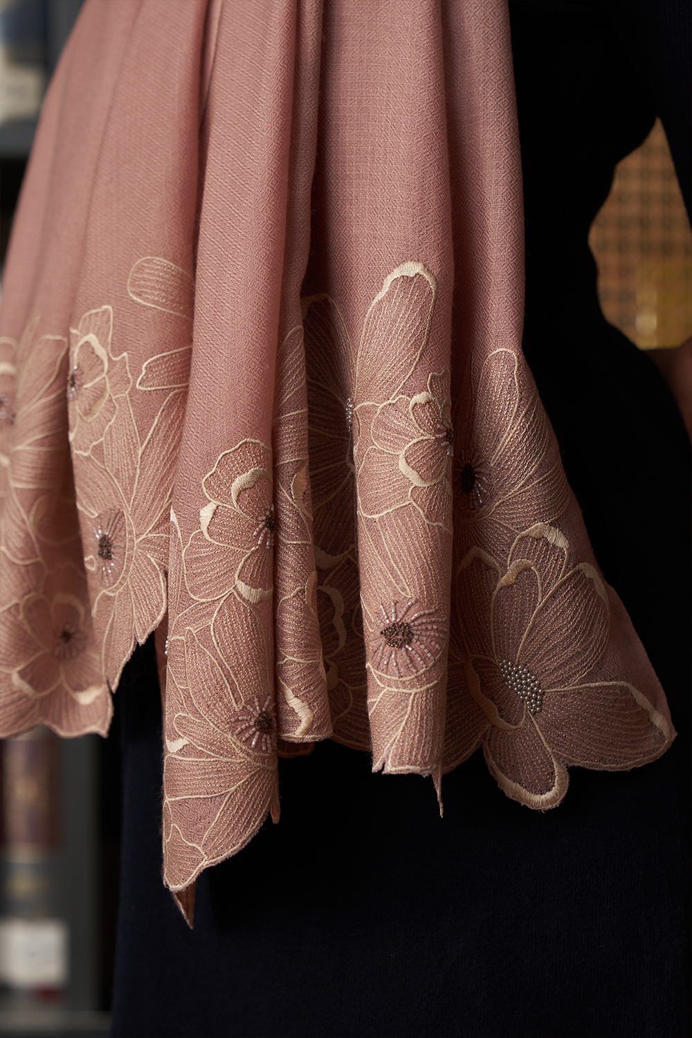 Magnolia Bloom | Embroidered Wool Silk Stole – Pale Mauve