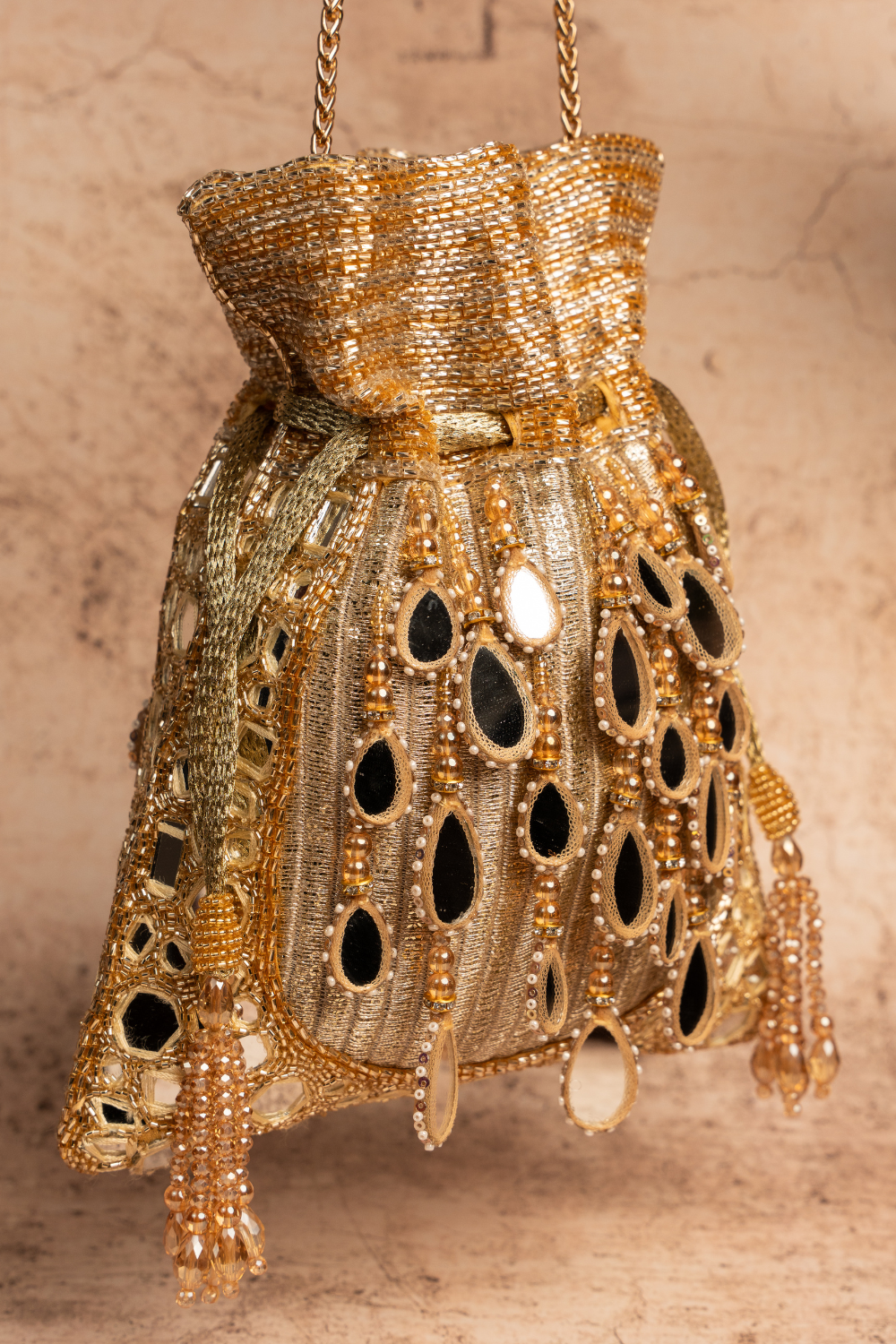 Aynali Abla Gold