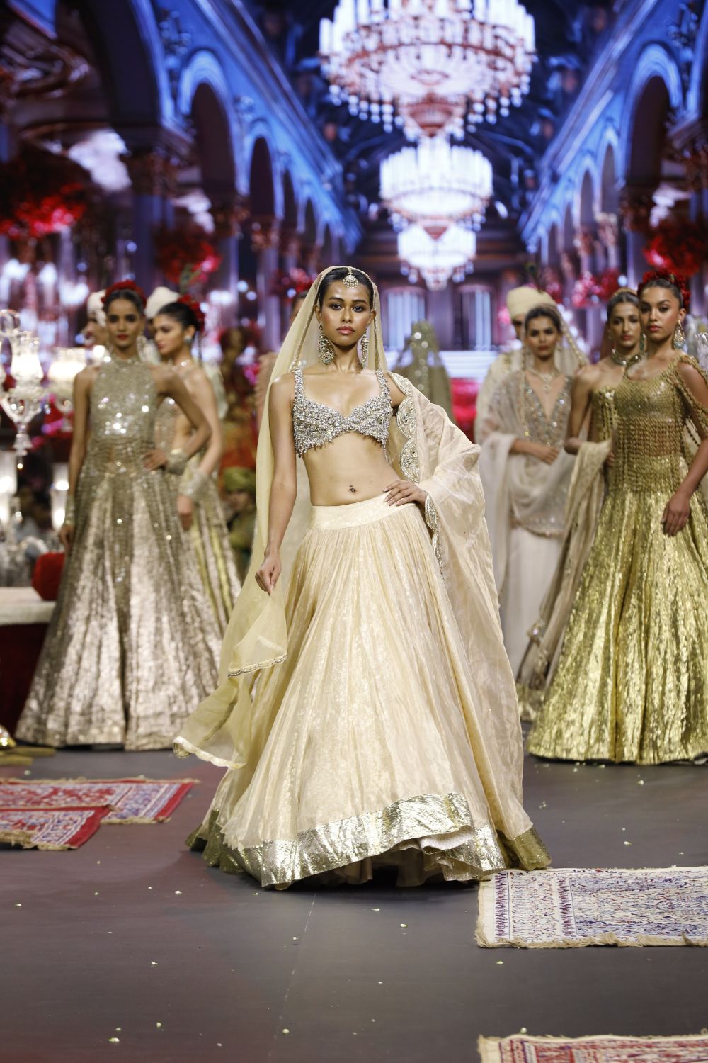 Noor-e-Zar Lehenga Set