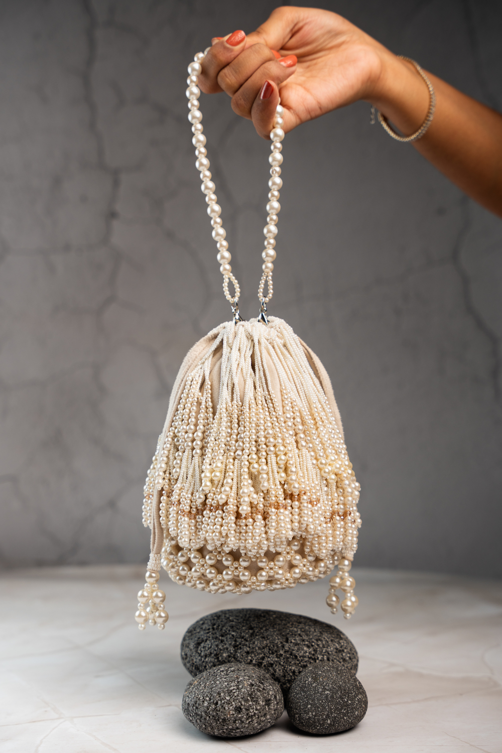 Raindrops Pearl Tassel
