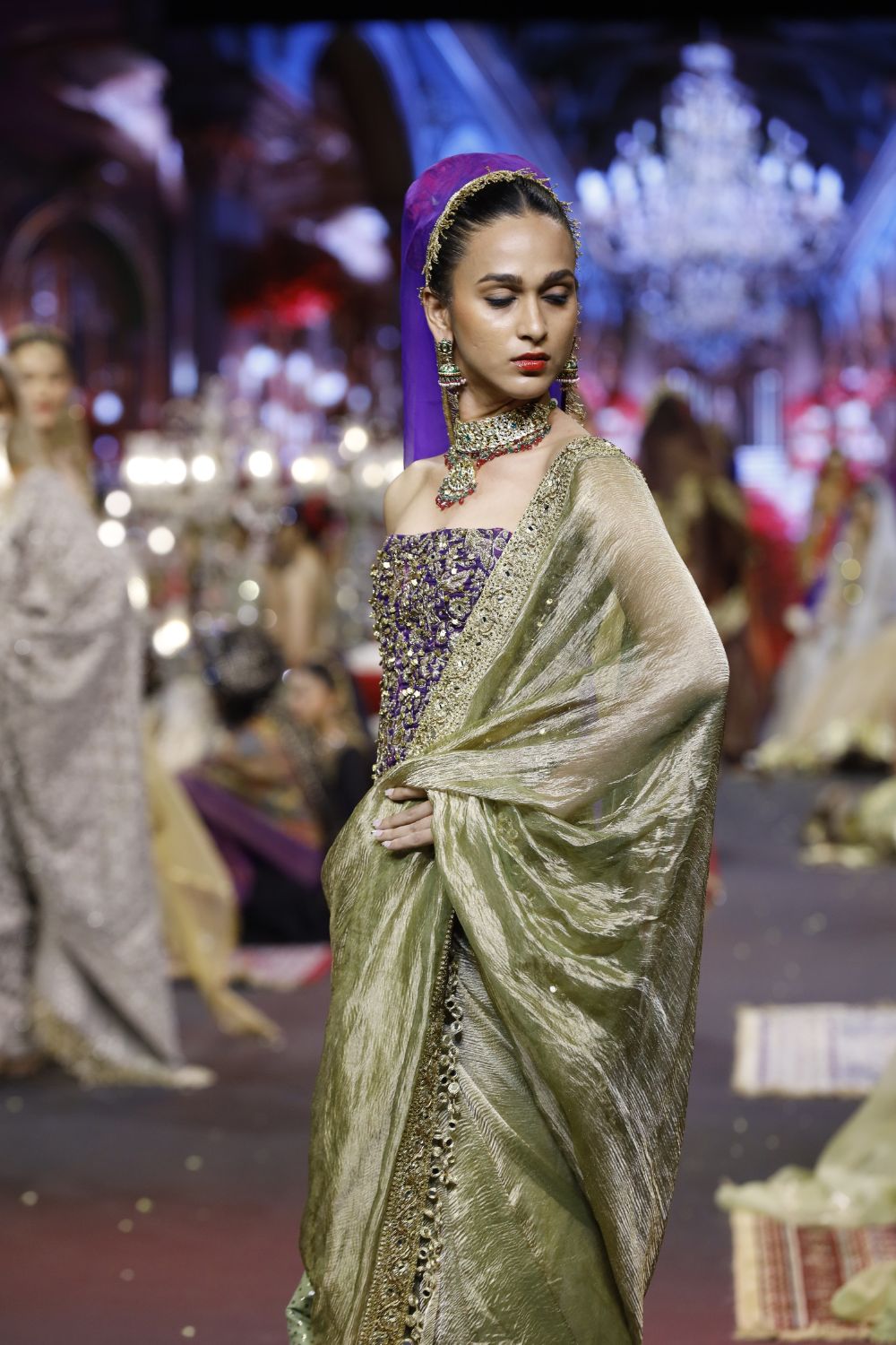 Neelrang Saree Set