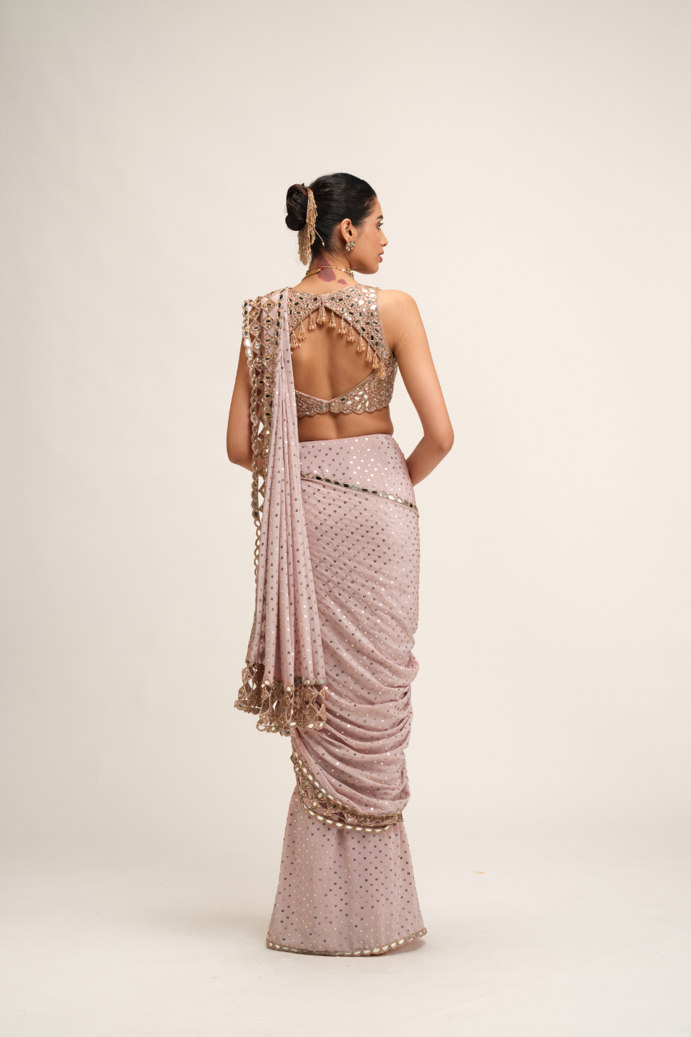 Ash Pink Cutwork Border Saree Set