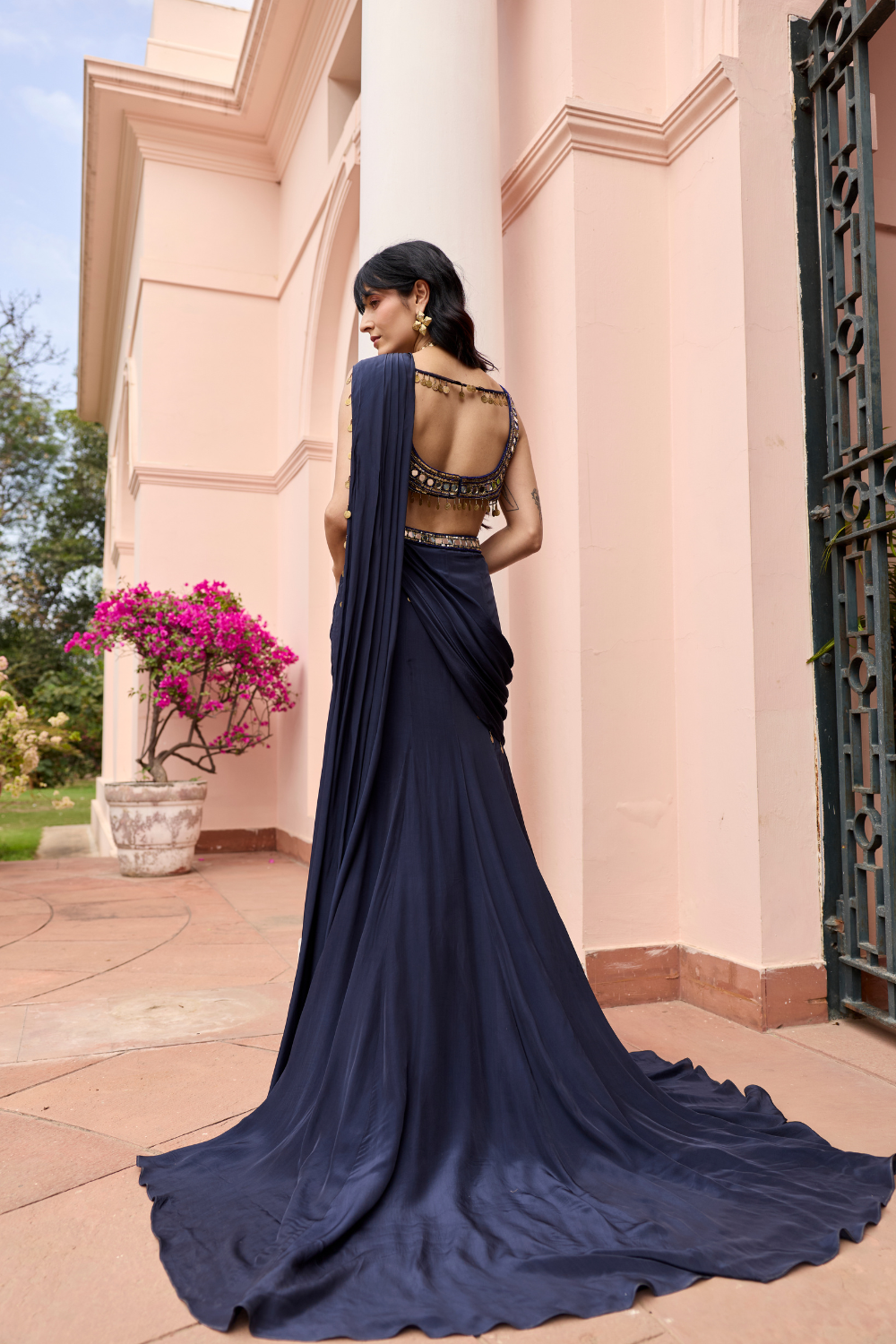 MIDNIGHT BLUE SOLID TRAIL SAREE