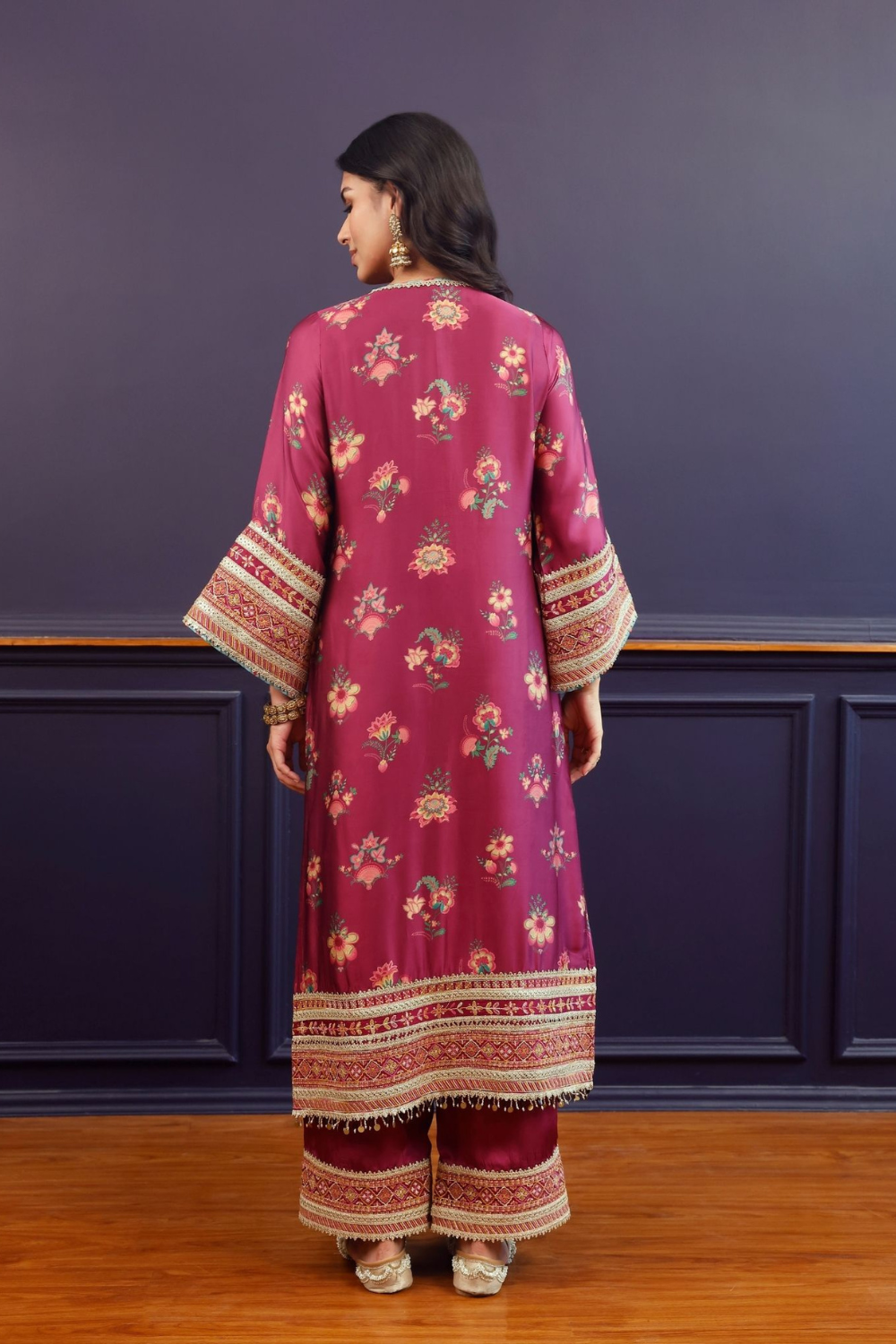 Ovia Cupro Satin Printed Wine Kurta & Pant Set