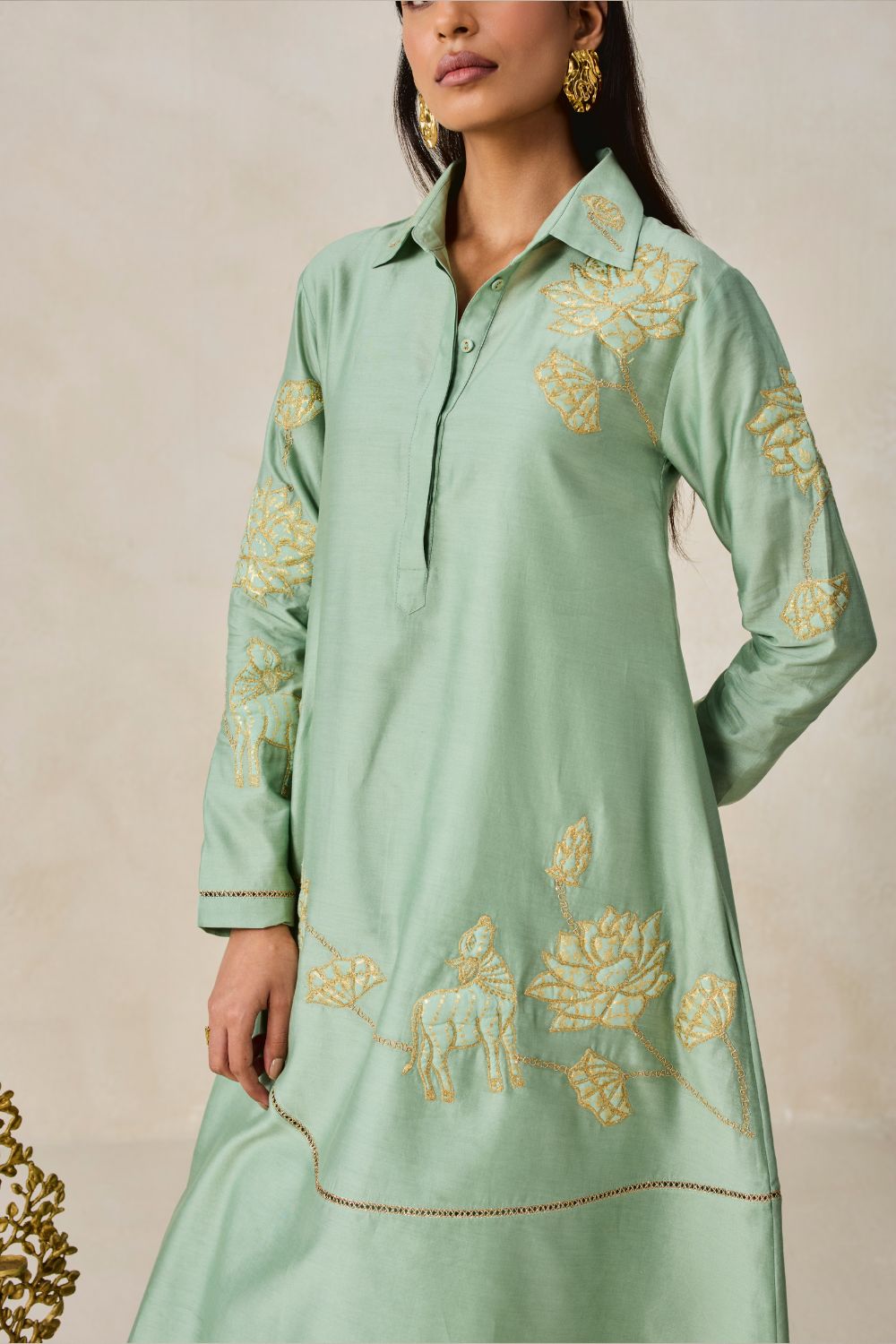 Chanderi Assmmetrical Kurta With Pant Set