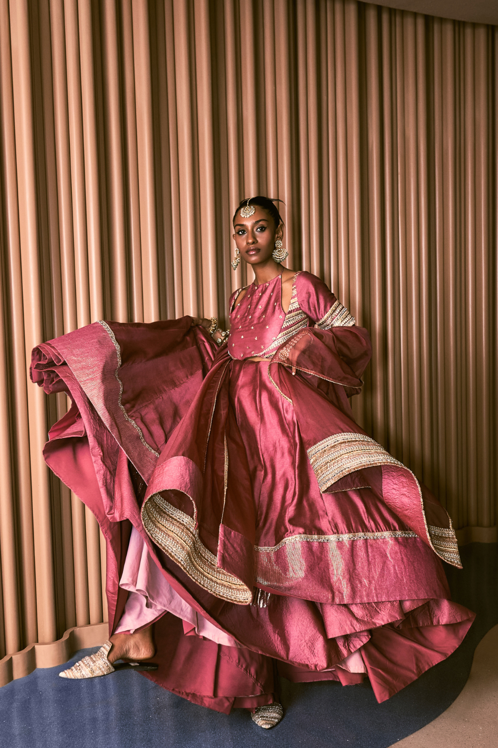 VINTAGE  ROSE Lehanga