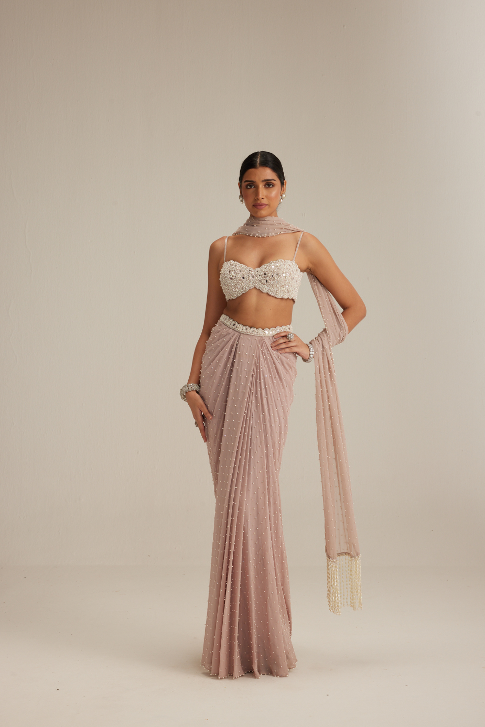 Ash pink Pearl Scattered draped skirt set