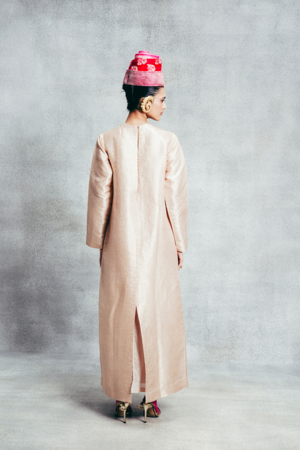 Handwoven Champagne Gold Banarasi Kaftan