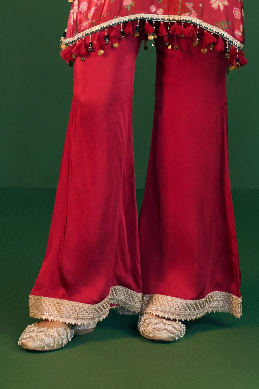 Arvi Cupro Satin Red Kurta Set