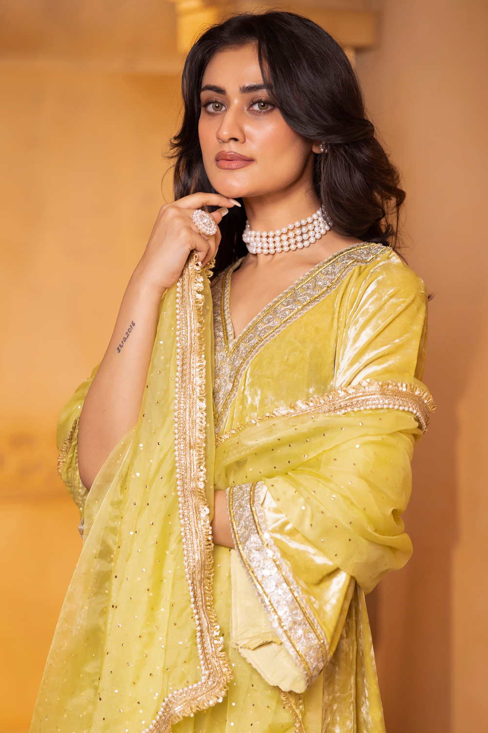 Mint Velvet kaftan Set