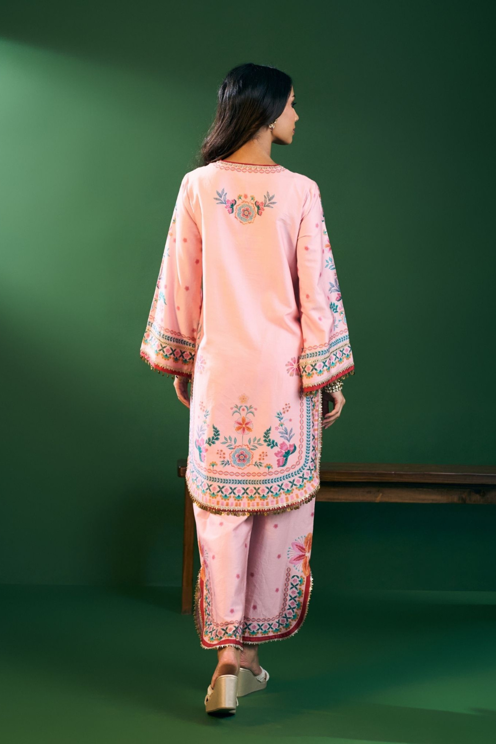 Omira Pima Satin Printed Pink Kurta Set