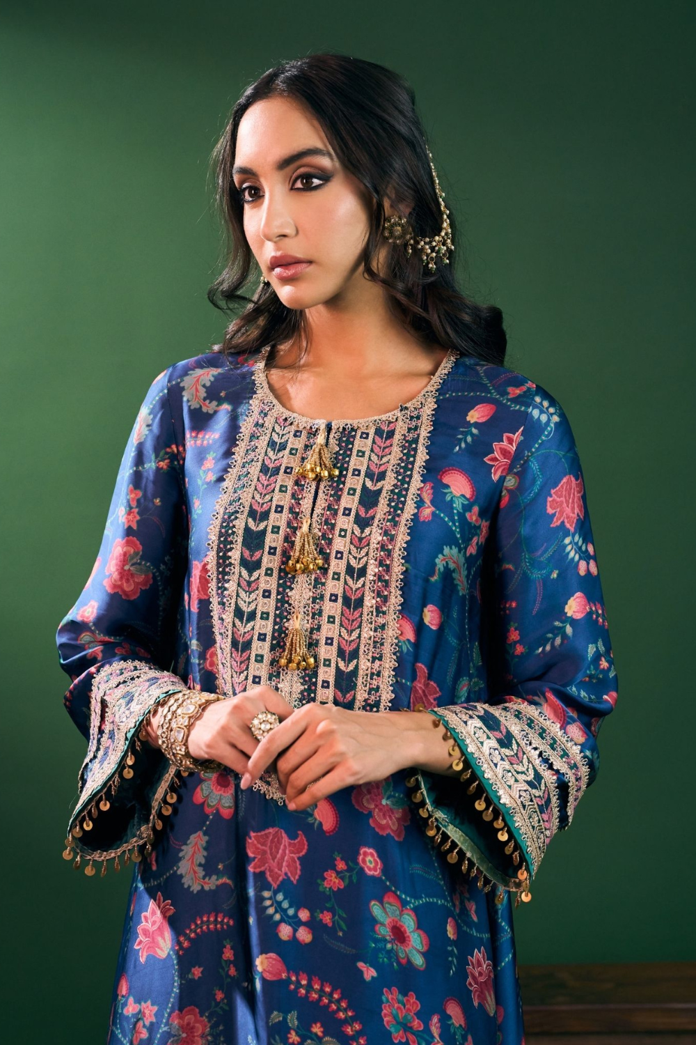 Sahi Cupro Satin Printed Navy Kurta with Navy Salwar Set
