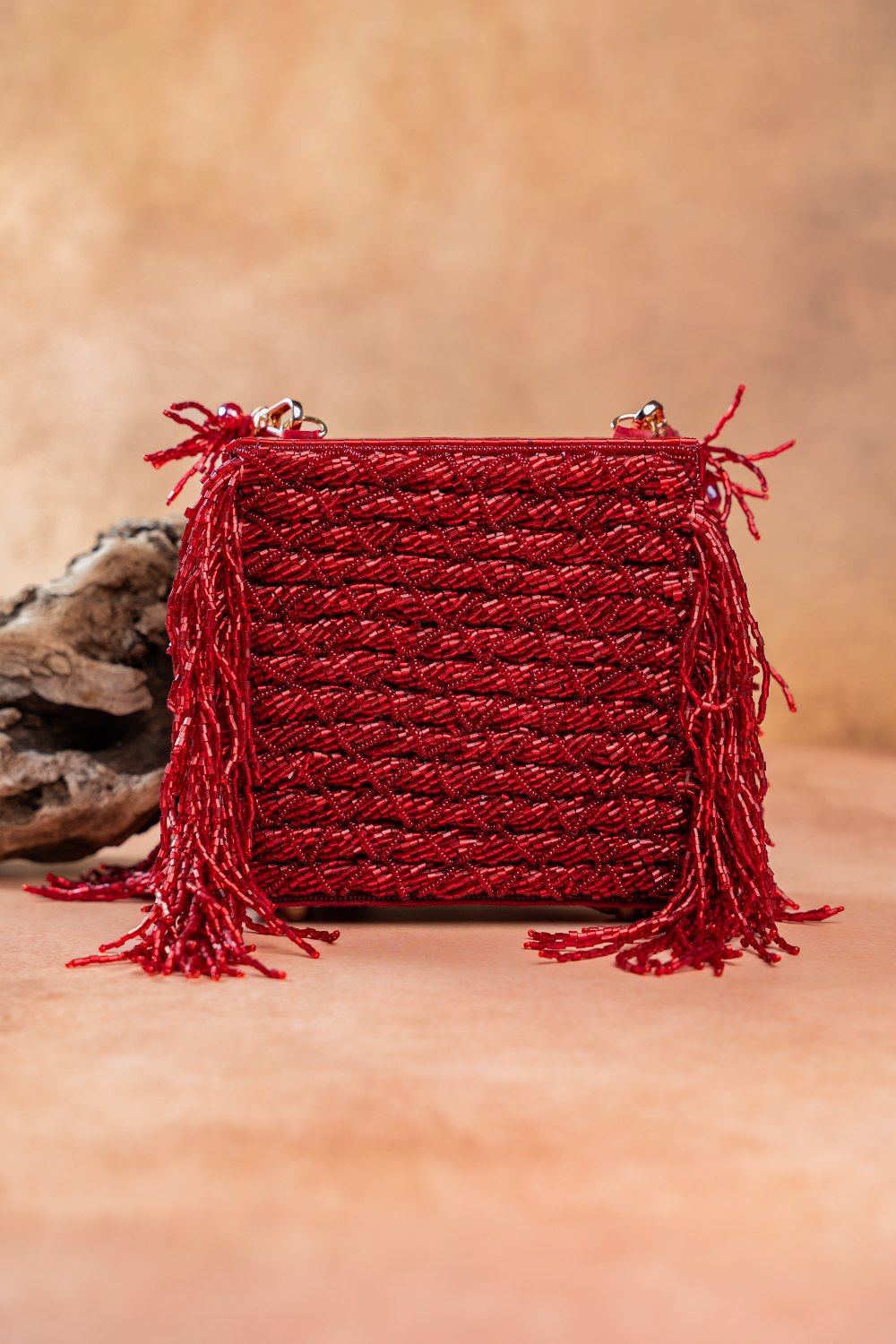 Weave Fringe Kasse Maroon