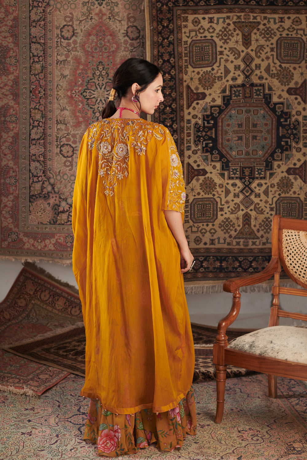 Ameera  mustard  Cape Set