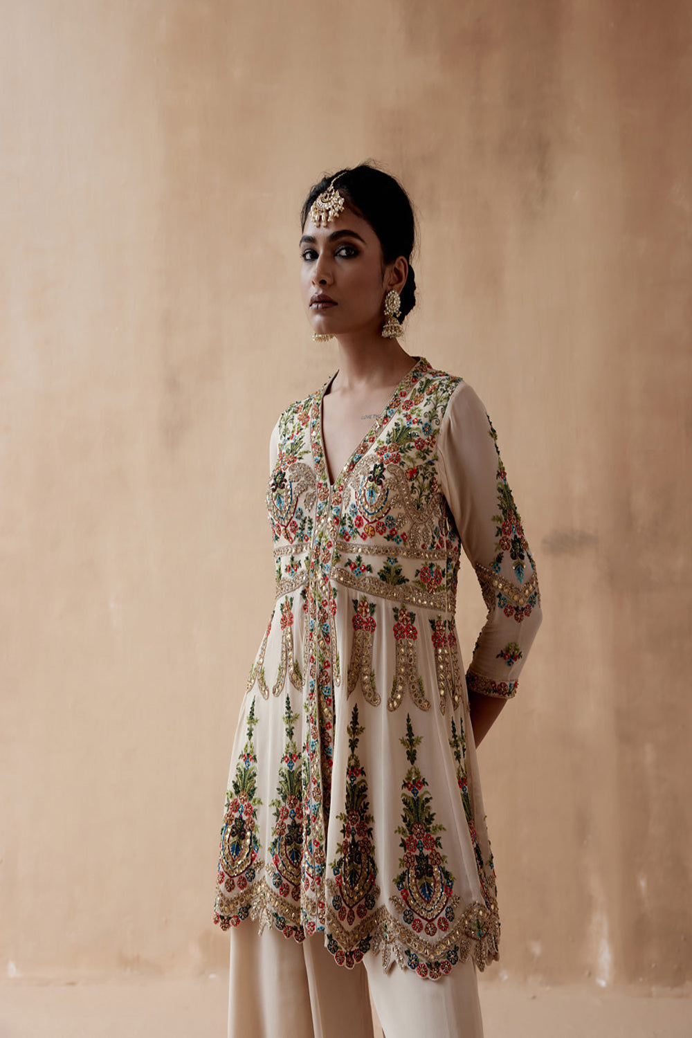 Ivory Sharara Set
