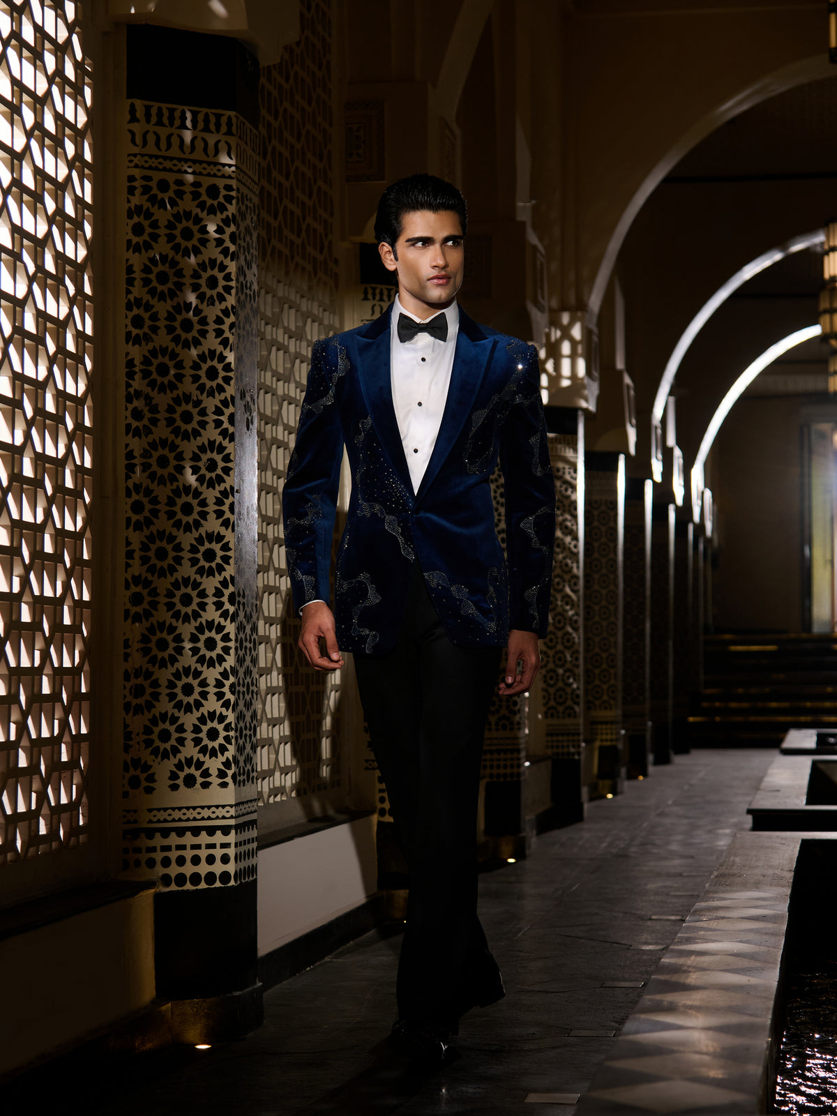 Eclipse Tuxedo Set