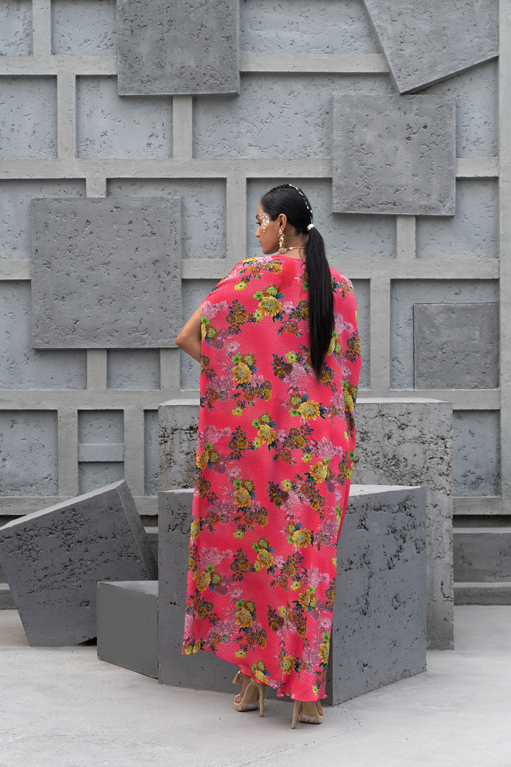 Raspberry Printed Cape With Skirt And Inner