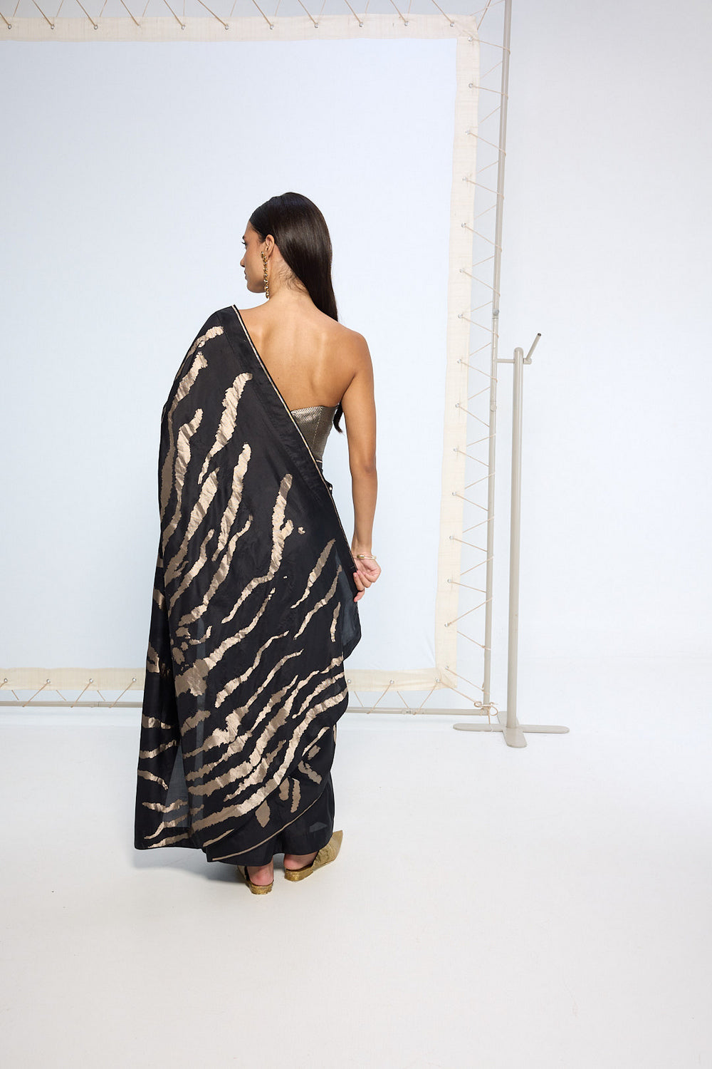 Handwoven Noir and Silver Silk Saree