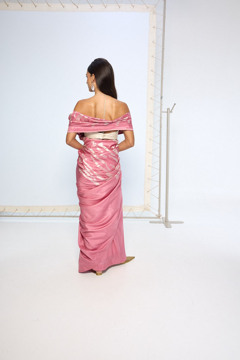 Handwoven Dusty Pink Silk Saree