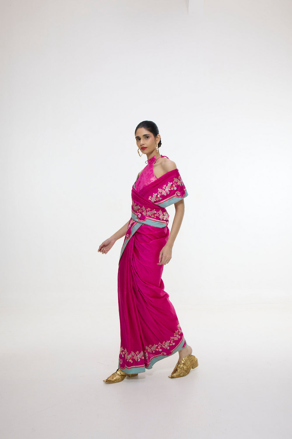 Handwoven Fuschia Pink Mashroo Silk Saree