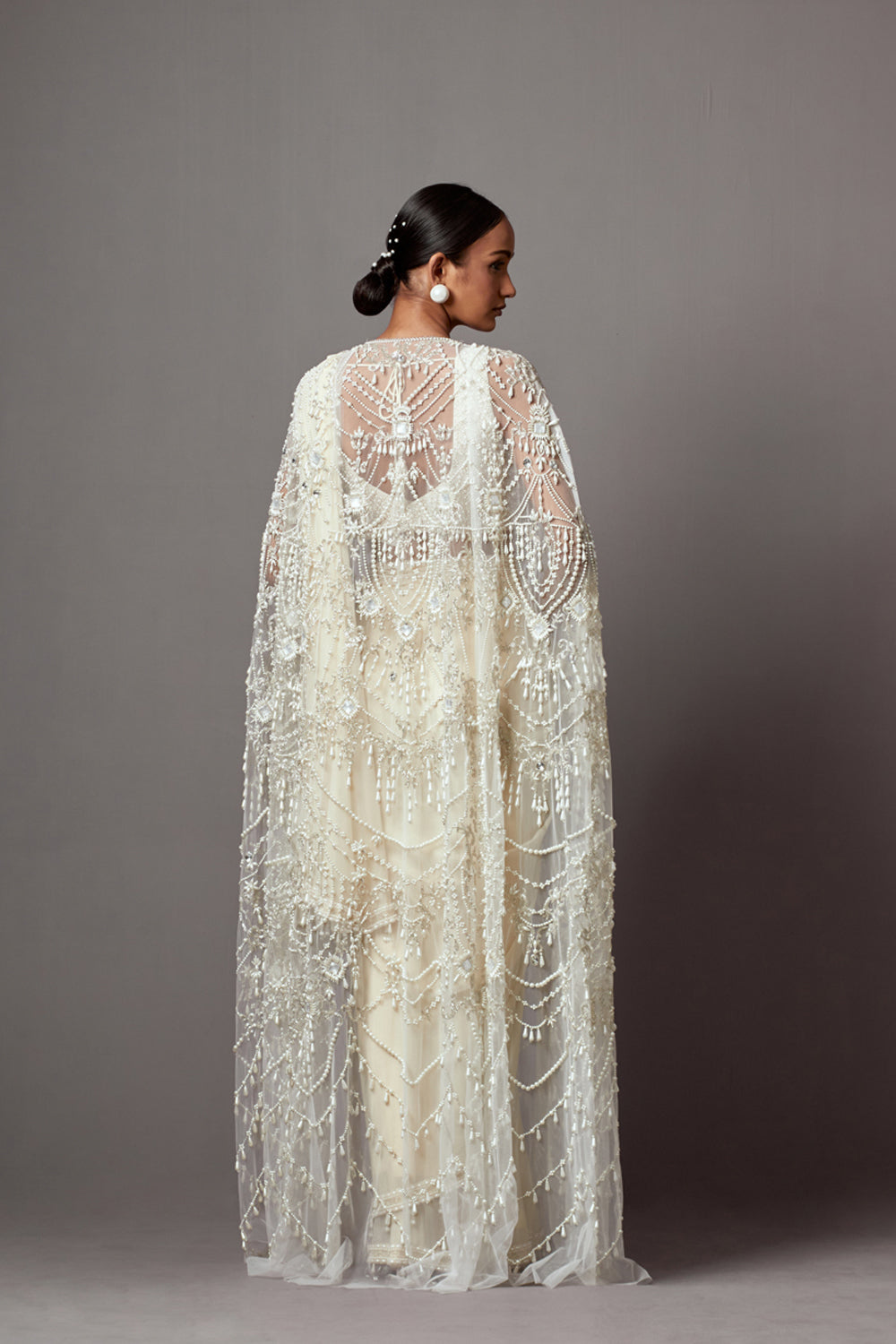 Ivory Feather Cape Sari