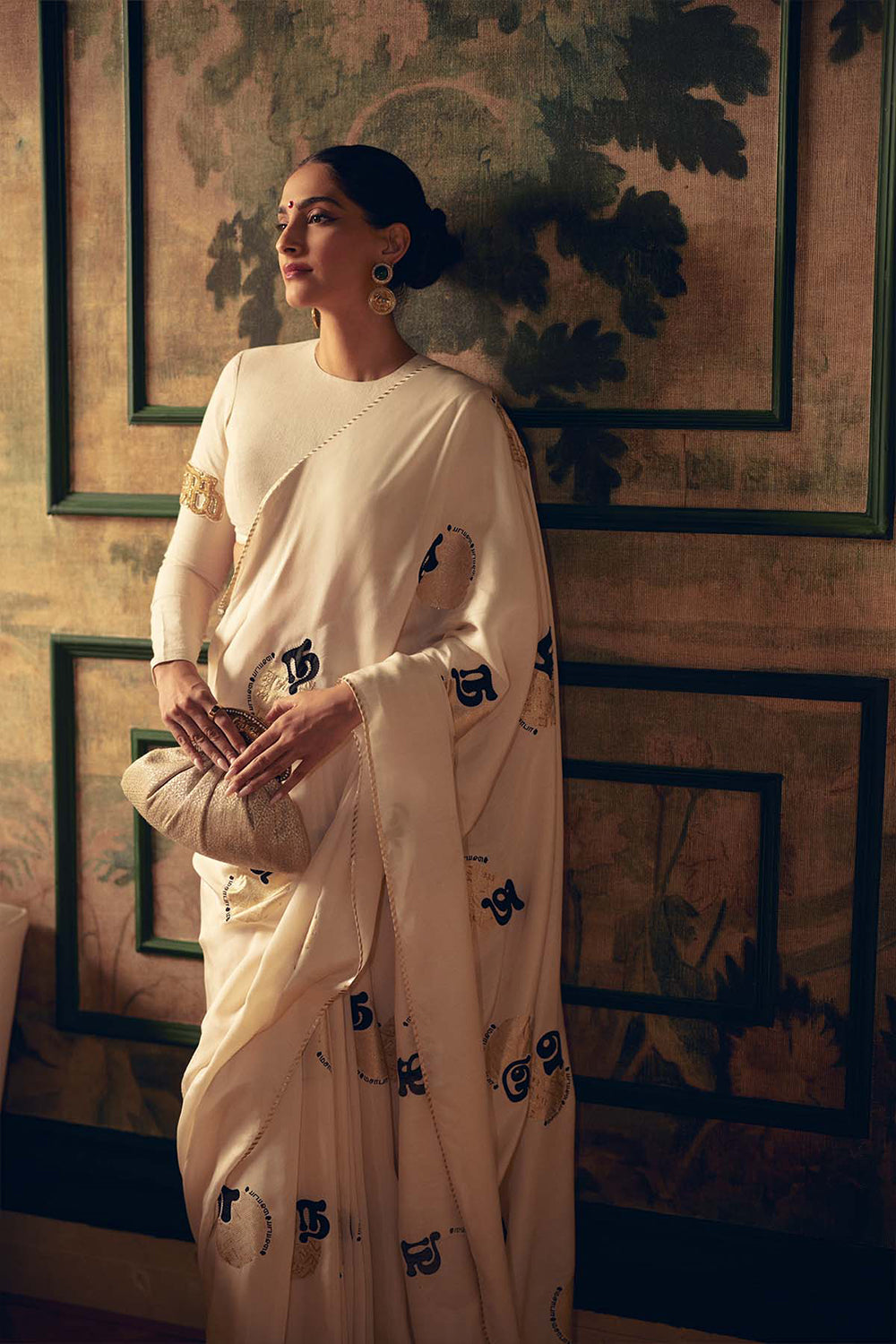 Sonam Kapoor in Oh So Masaba Saree