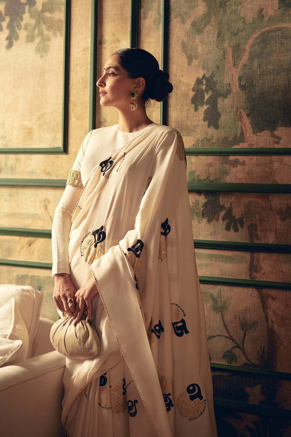 Sonam Kapoor in Oh So Masaba Saree