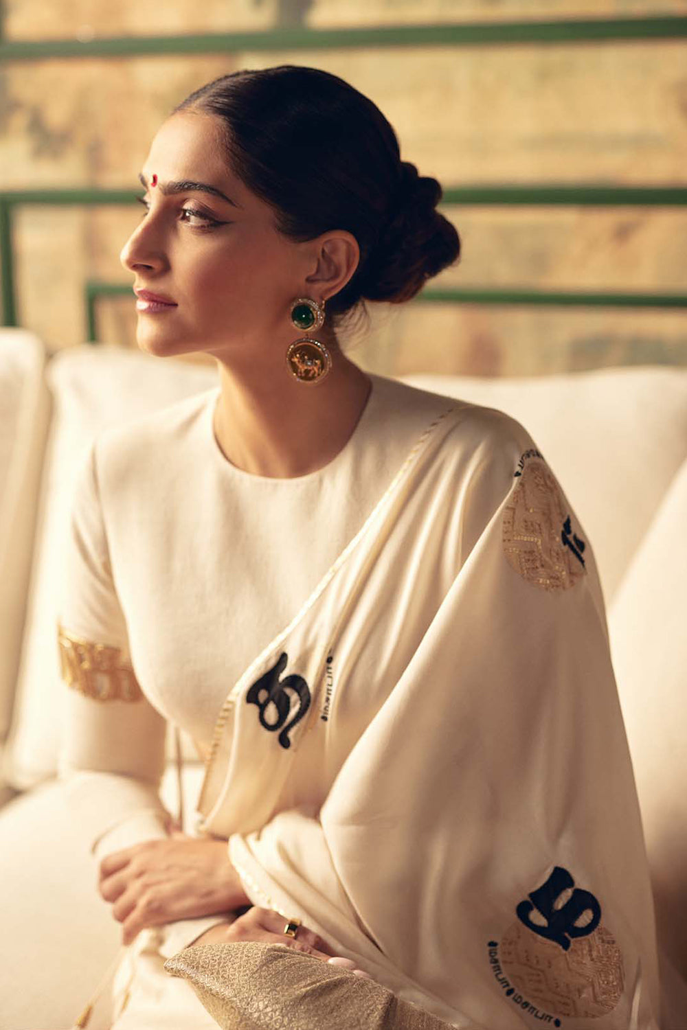 Sonam Kapoor in Oh So Masaba Saree