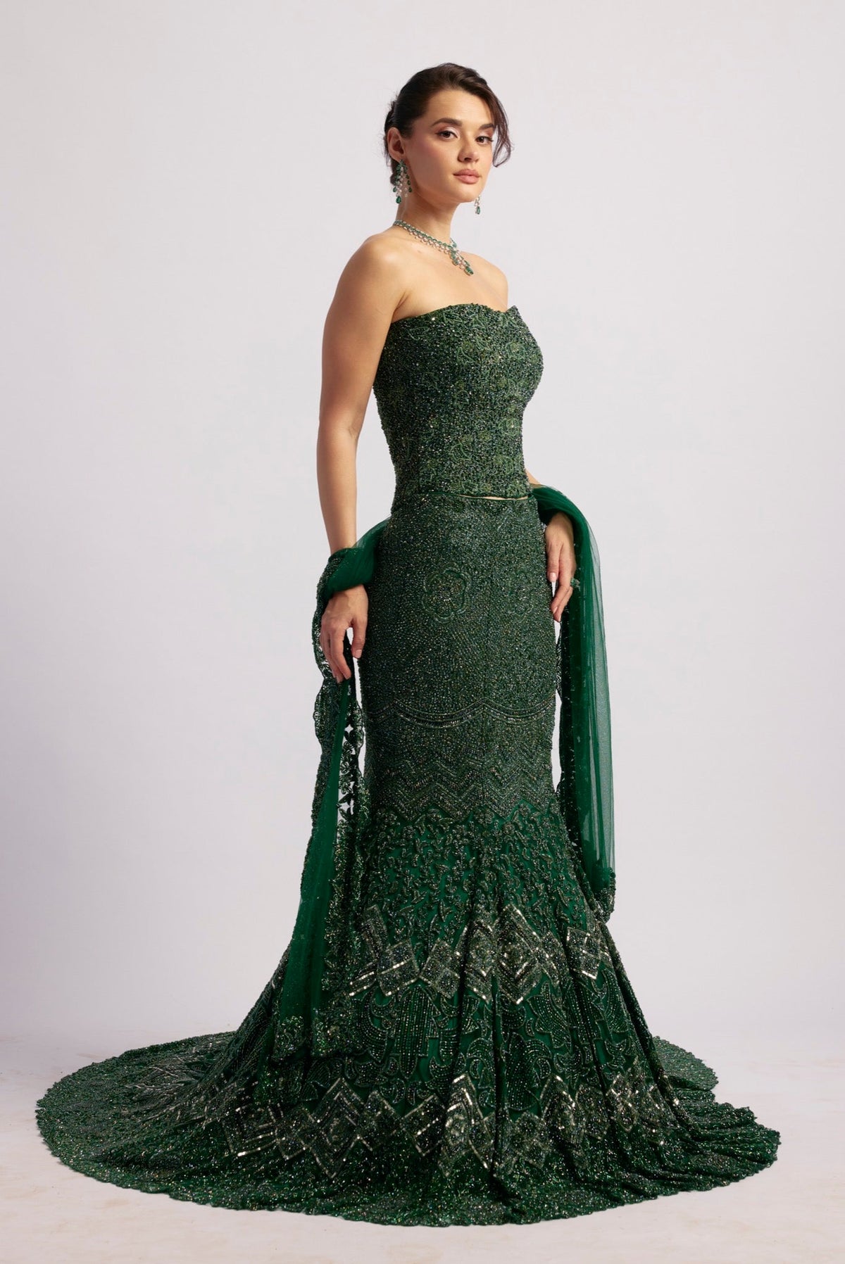 EMERALD GREEN FISHCUT