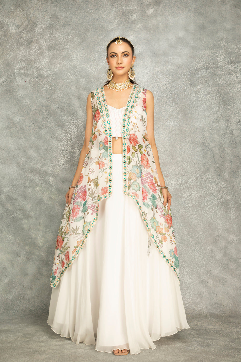 White Mirror Embroidered Cape W/Skirt And Crop Top Bustier
