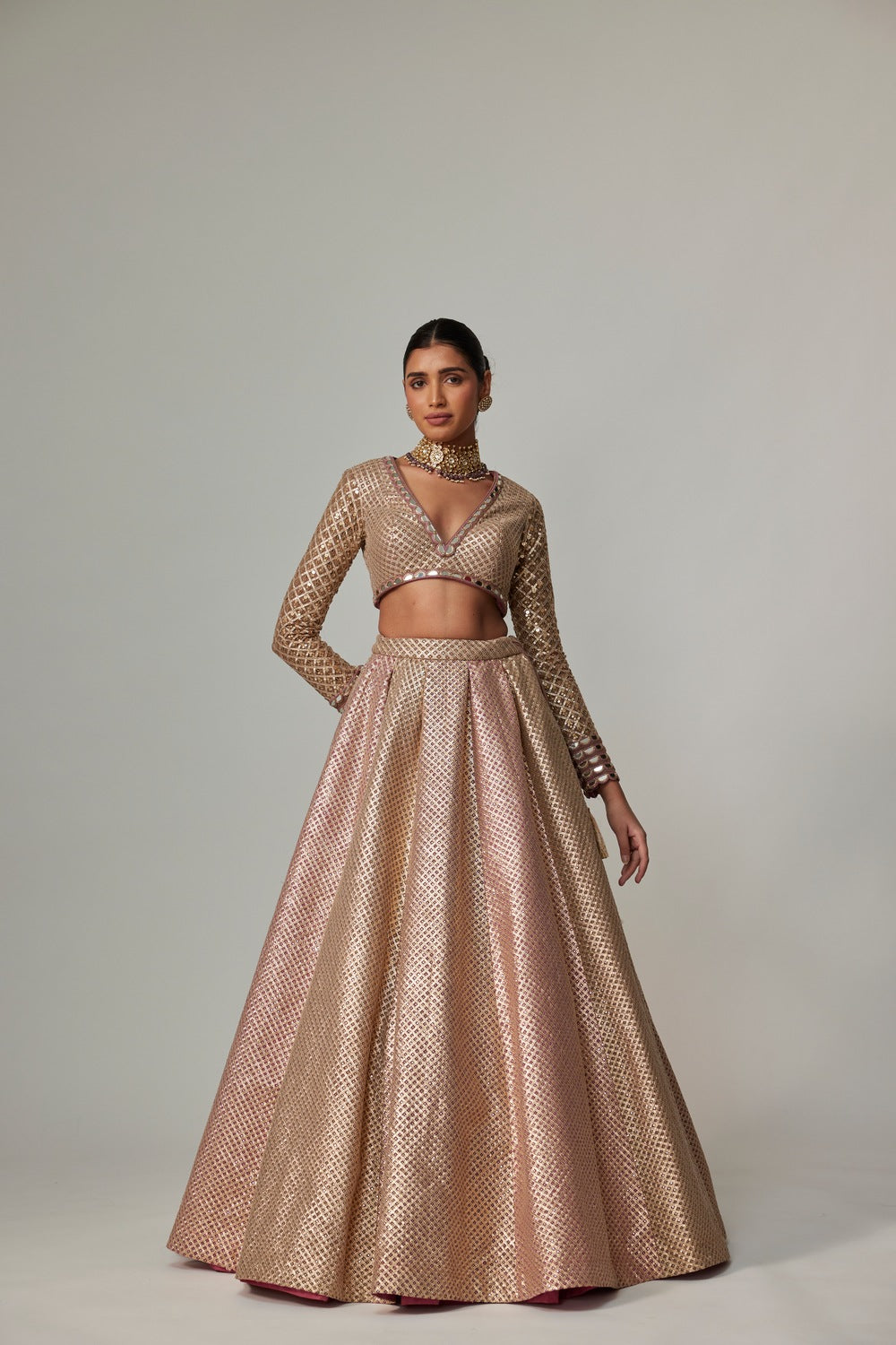 DEEP BEIGE MULTICOLOR V NECK CROP TOP WITH SKIRT